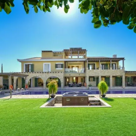“at Last Your Luxury In Cyprus Awaits You” - 141 Rio * Kuklia