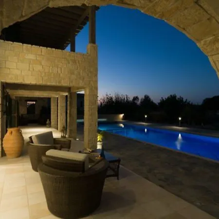 “at Last Your Luxury In Cyprus Awaits You” - 141 Rio * קוקליה
