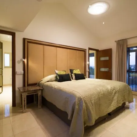 “at Last Your Luxury In Cyprus Awaits You” - 141 Rio וילה קוקליה